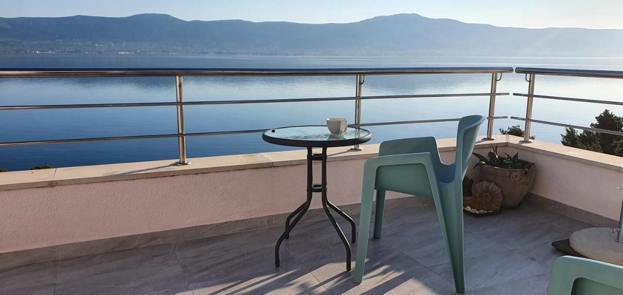 Apartment Kate Slatine Ngoại thất bức ảnh
