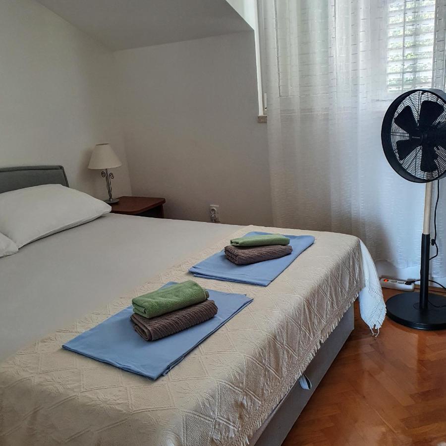 Apartment Kate Slatine Ngoại thất bức ảnh