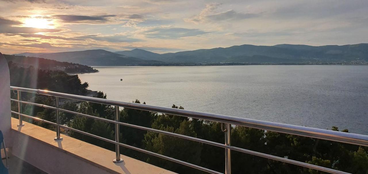 Apartment Kate Slatine Ngoại thất bức ảnh